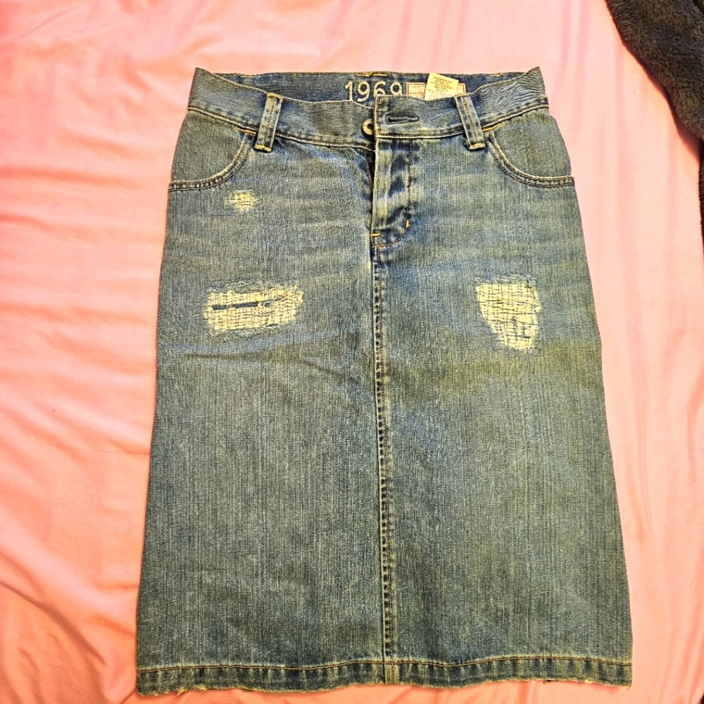 GAP 1969 denim pencil skirt